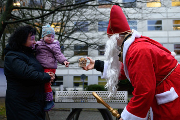 Bild zur Presseinformation "Tatütata – die Feuerwehr samt Nikolaus ist da"