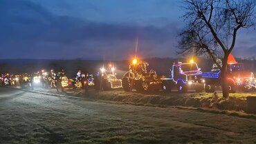 Bild zur Presseinformation "Lichterfahrt für den guten Zweck – mehr als 22.000 Euro für letzte Wünsche"